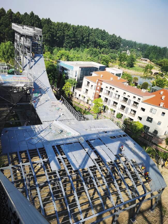 成都上新滑雪大跳台